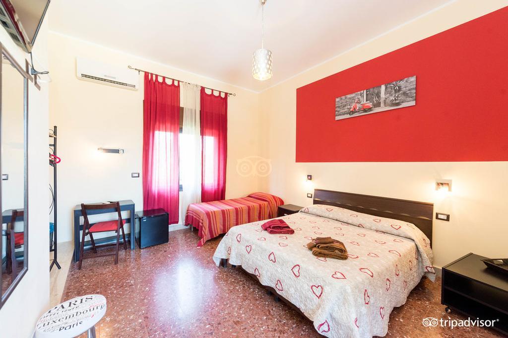 Doppel-/Zweibettzimmer mit Zustellbett